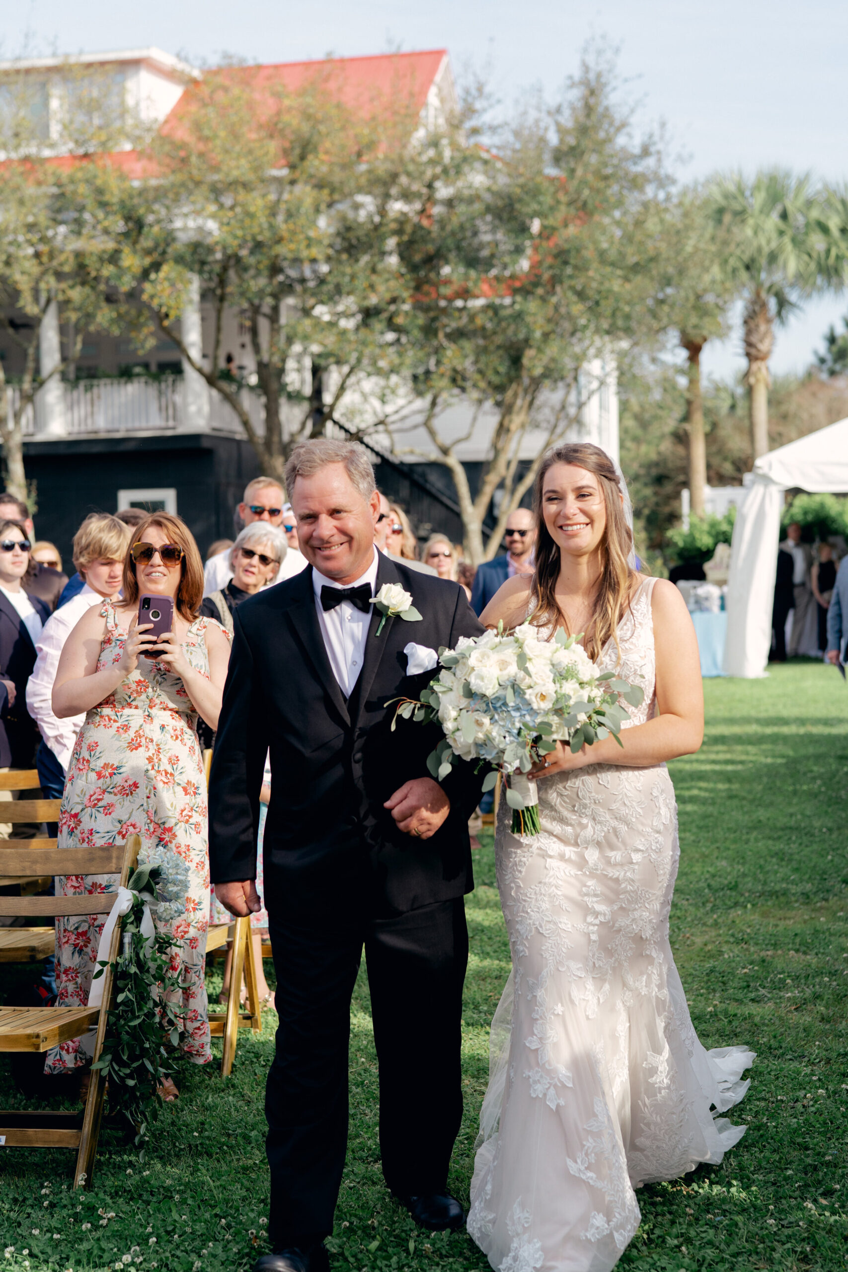 Charleston_Outdoor_Wedding_Blue_and_White_Spring_Wedding_Kailee_DiMeglio_Photography730.jpg