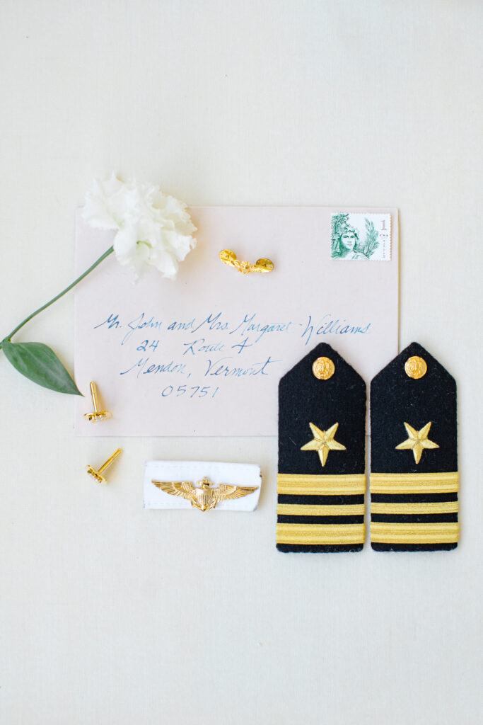 Air force veteran wedding day details. 
