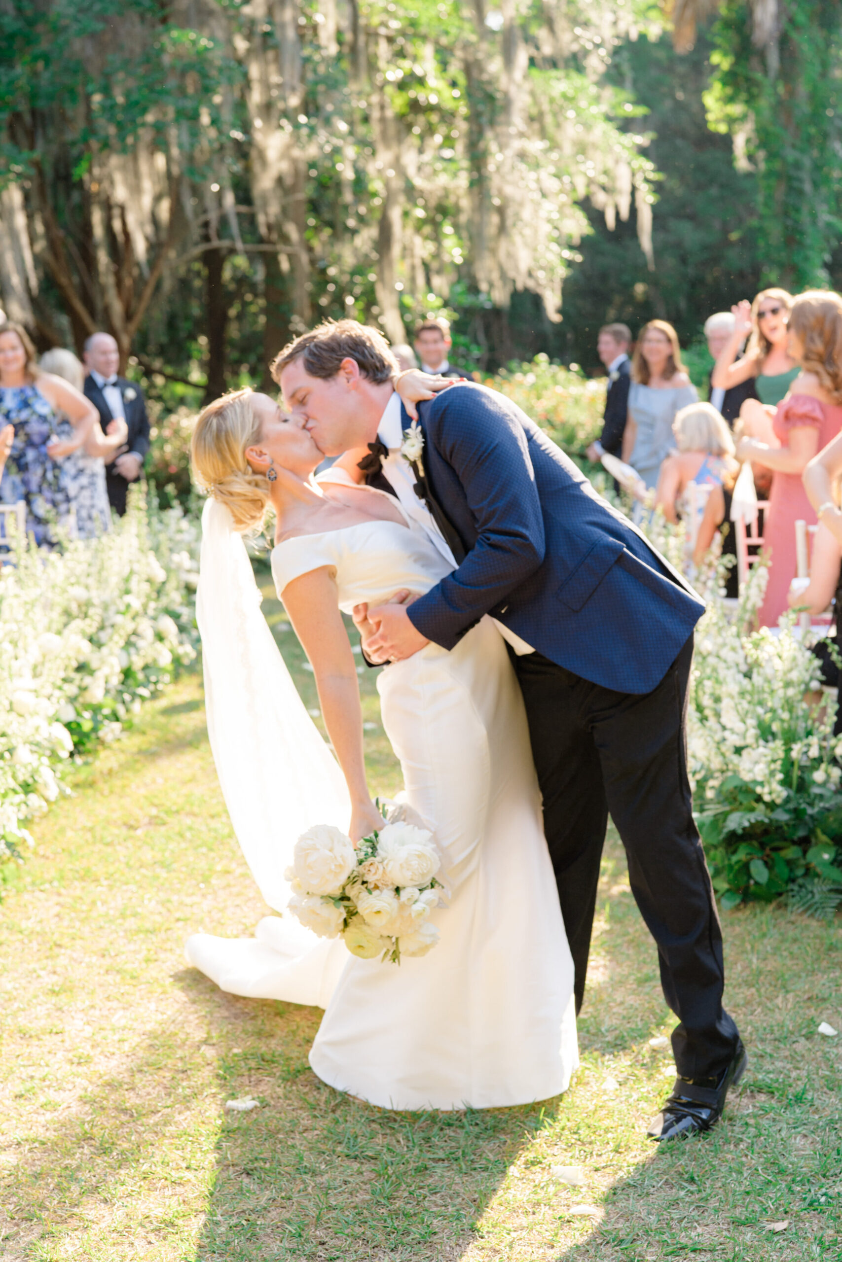 Magnolia_Gardens_Spring_Wedding_Charleston_Outdoor_Wedding_Photographer-529.jpg