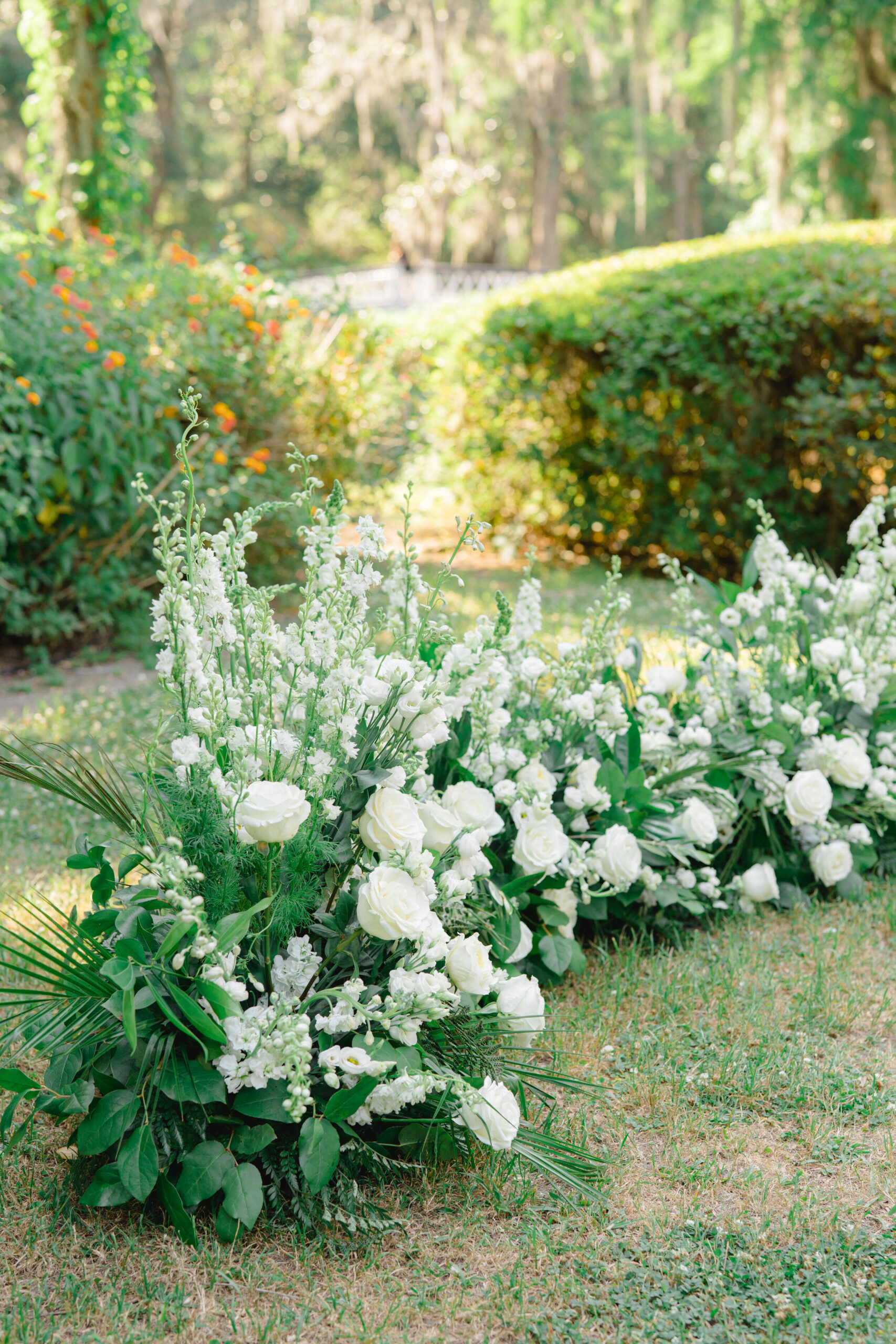 Magnolia_Gardens_Spring_Wedding_Charleston_Outdoor_Wedding_Photographer-99.jpg