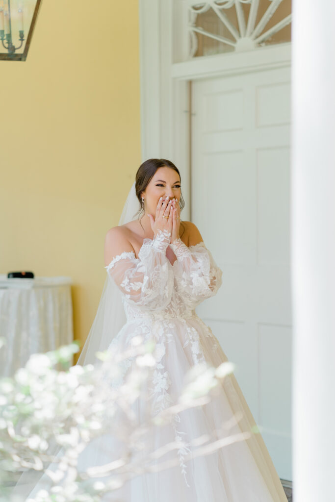 Charleston spring bride. 