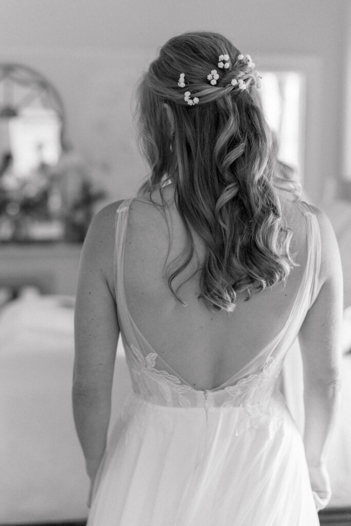 Bride with baby's breath in her hair. 