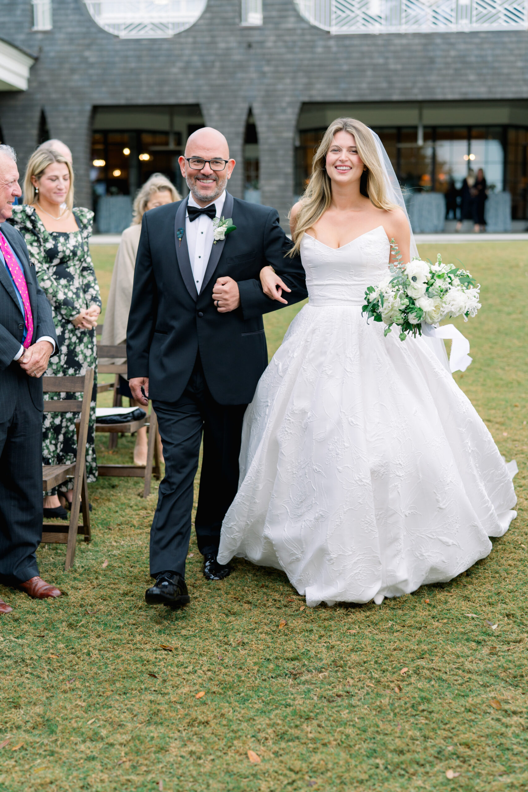 Bride escorted by her dad up the aisle at Kiawah wedding. 