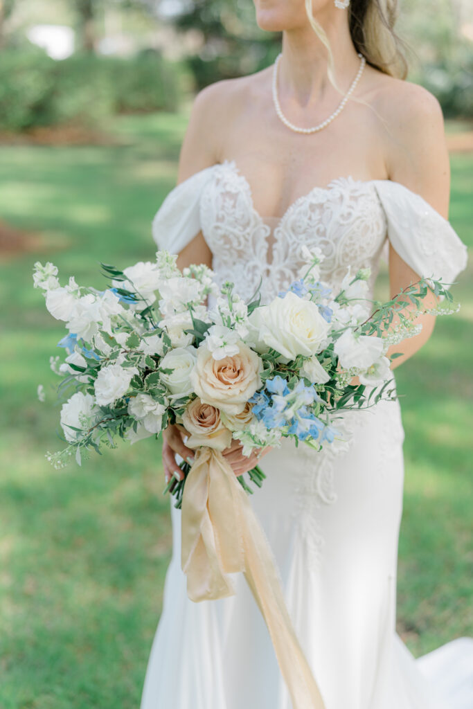 Bridal bouquet. White with touches of blue. 