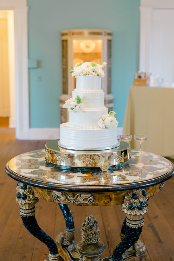 Four-tiered wedding cake at William Aiken House. 