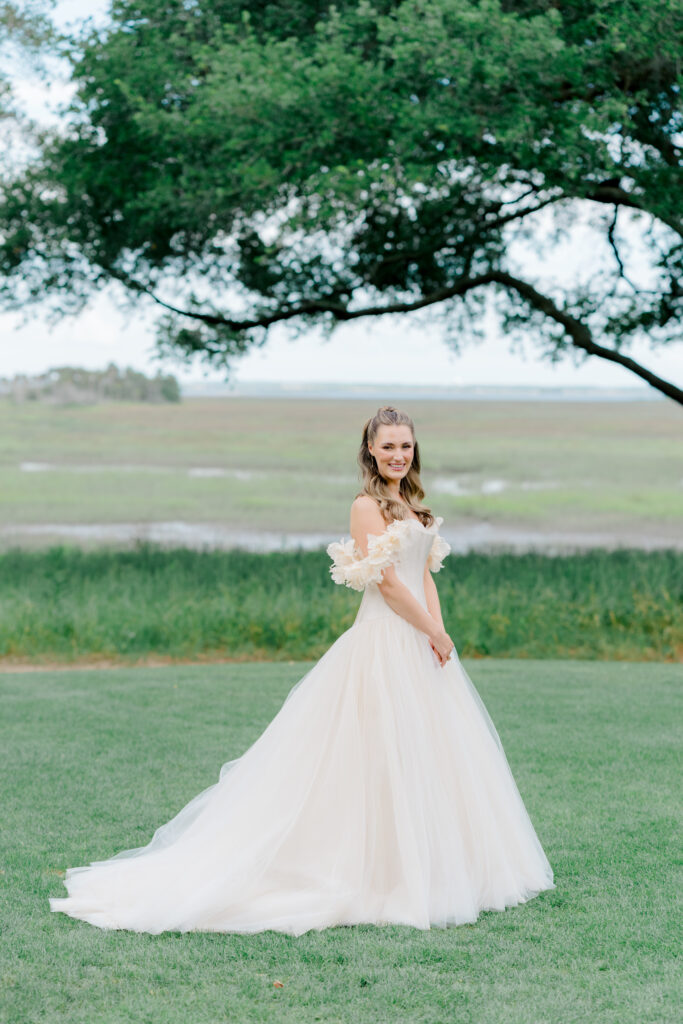 Bridal portrait at Old Tabby Links. 